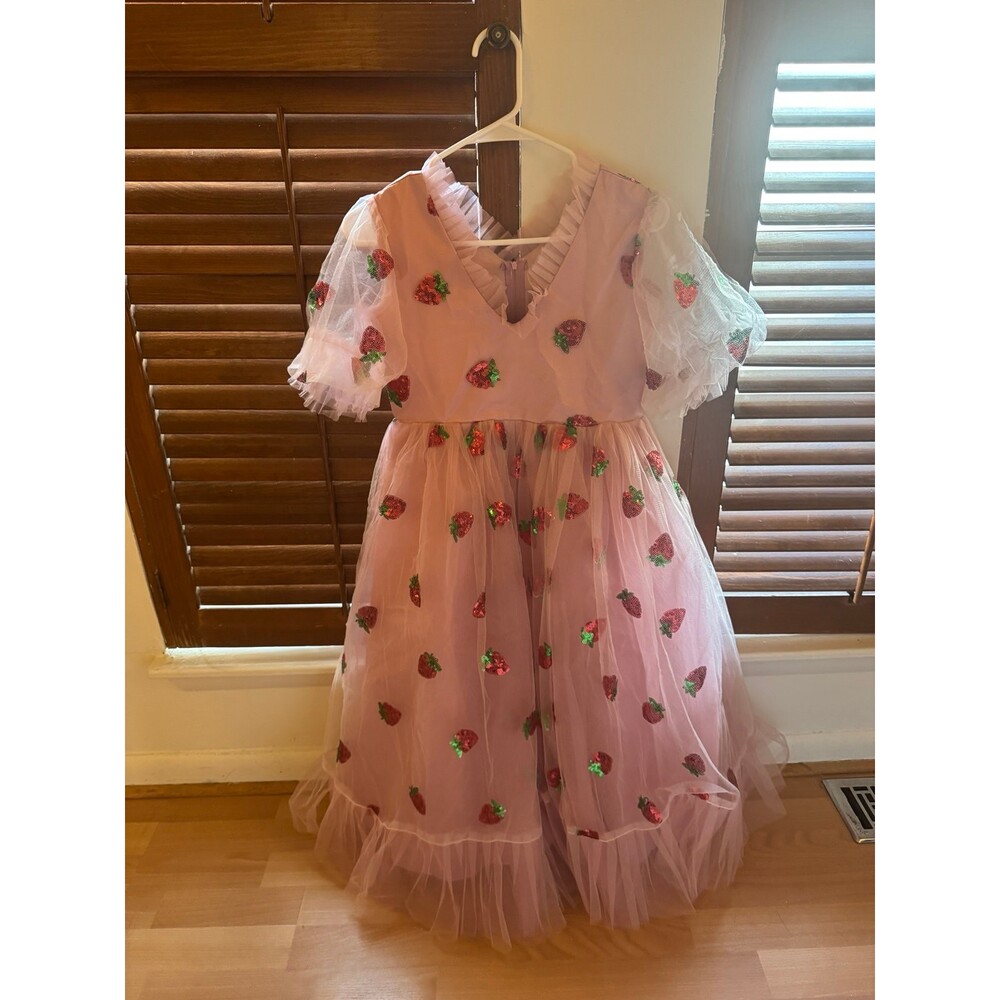 Strawberry Dress - Picture 4 of 6